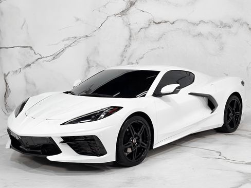 Used 2020 Chevrolet Corvette Stingray Preferred Cpe w/ 2LT Preferred Equipment Group image 7