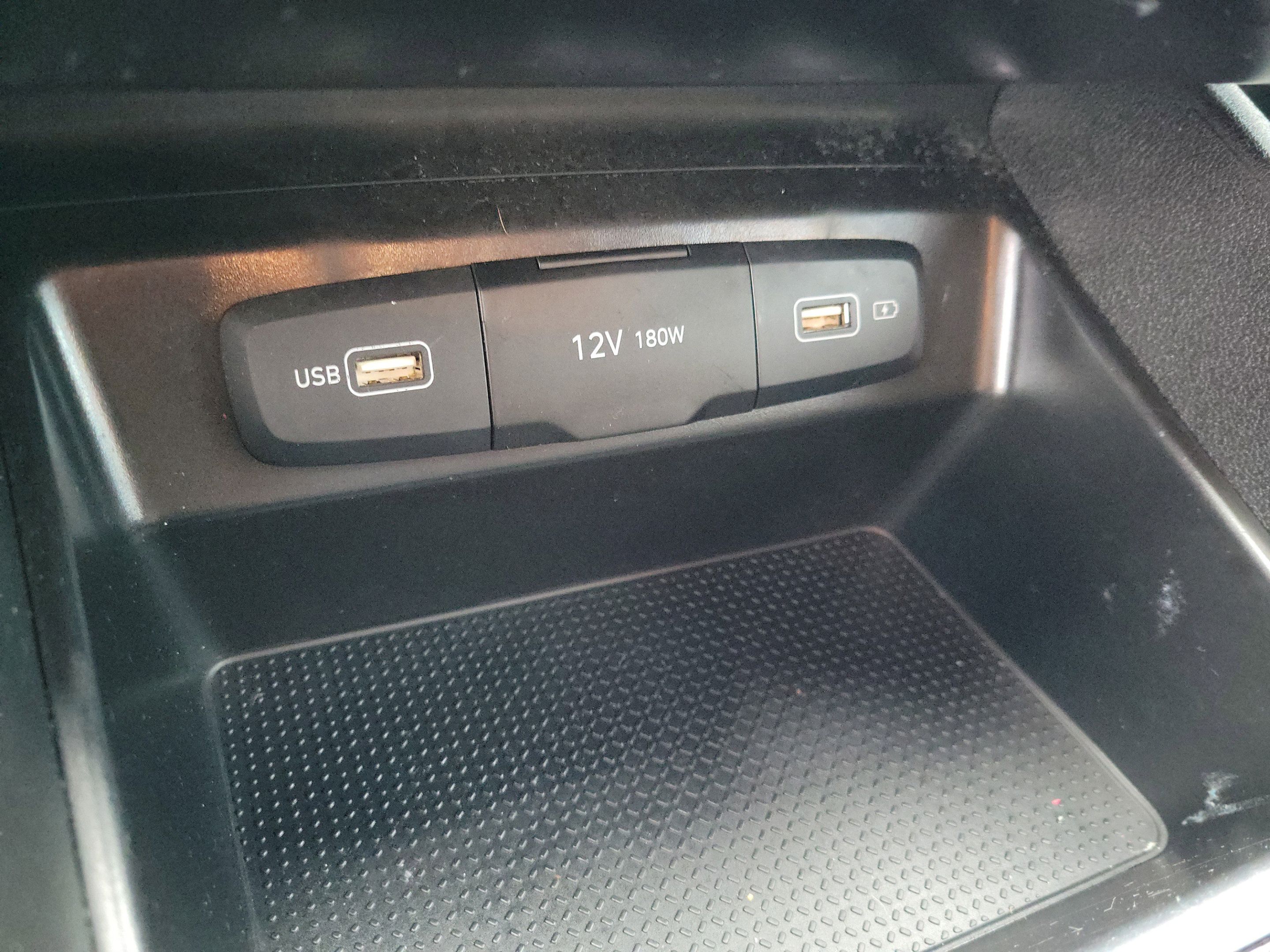 Certified 2022 Hyundai Tucson SEL w/ Cargo Package FWD image 31