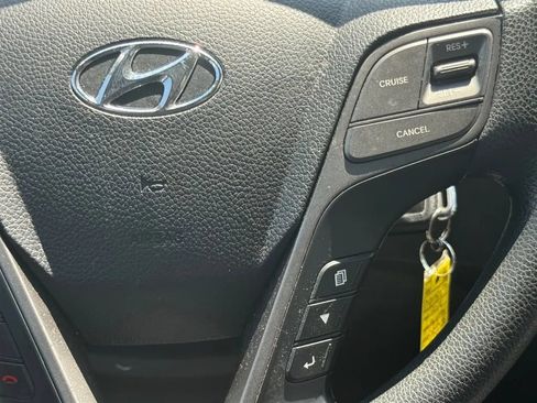 Used 2018 Hyundai Santa Fe Sport FWD image 12