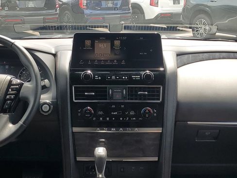 Used 2022 Nissan Armada Platinum RWD image 23