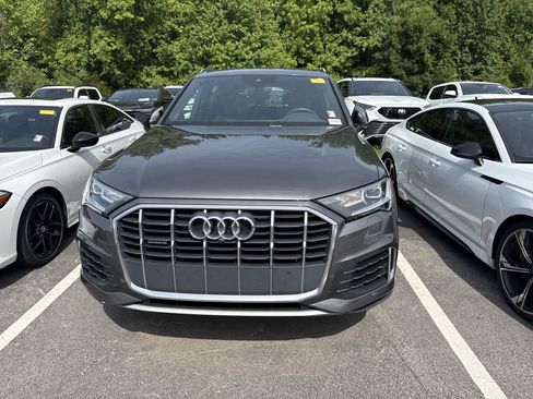 Used 2021 Audi Q7 3.0T Premium Plus w/ Premium Plus Package AWD/4WD image 2