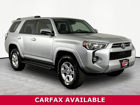 Used 2024 Toyota 4Runner SR5 Premium AWD/4WD image 3