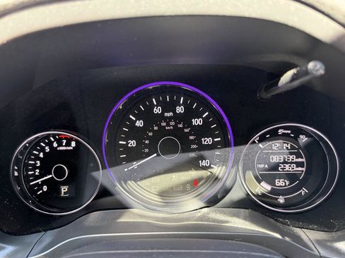 Used 2019 Honda HR-V Sport image 13