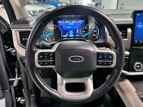 Used 2024 Ford Expedition Max Limited RWD image 19