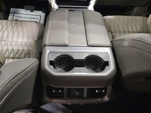 Used 2026 Ford F450 Platinum w/ Platinum Plus Package AWD/4WD image 16