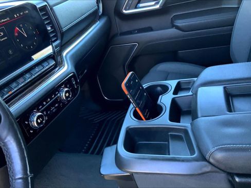 Certified 2022 GMC Sierra 1500 Elevation image 15