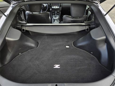 Used 2020 Nissan 370Z Touring Sport image 41