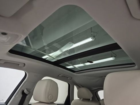 Used 2019 Audi Q3 2.0T Premium image 23