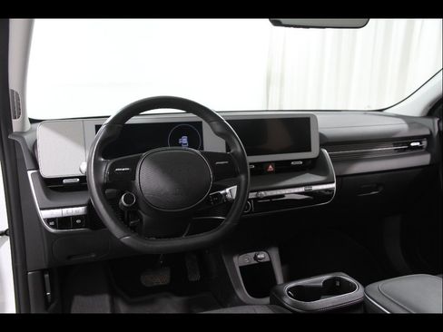 Certified 2024 Hyundai Ioniq 5 SEL AWD/4WD image 6