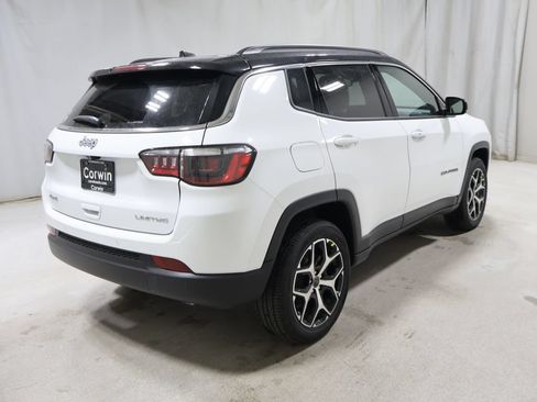 New 2026 Jeep Compass Limited AWD/4WD image 7