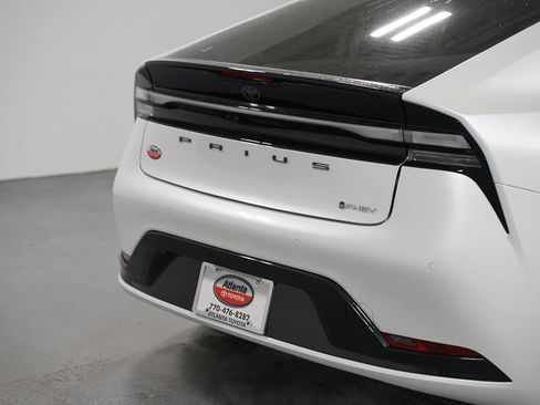 New 2026 Toyota Prius Plug-In Hybrid image 9