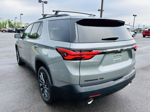 Used 2023 Chevrolet Traverse RS image 6