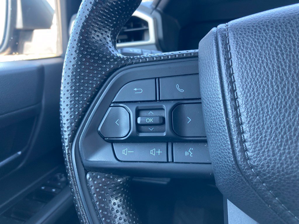 Used 2024 Toyota Tacoma SR5 AWD/4WD image 14