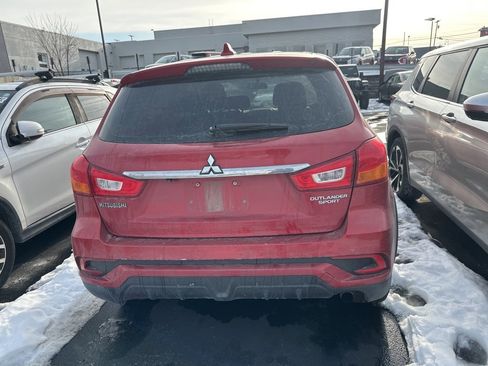 Used 2018 Mitsubishi Outlander Sport ES image 4