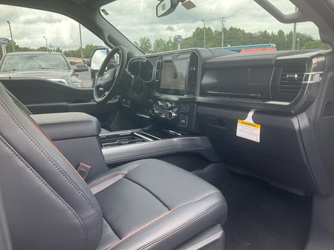New 2026 Ford F250 Lariat w/ Chrome Package AWD/4WD image 11