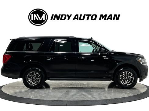 Used 2022 Ford Expedition Max XLT w/ Livery Package AWD/4WD image 3