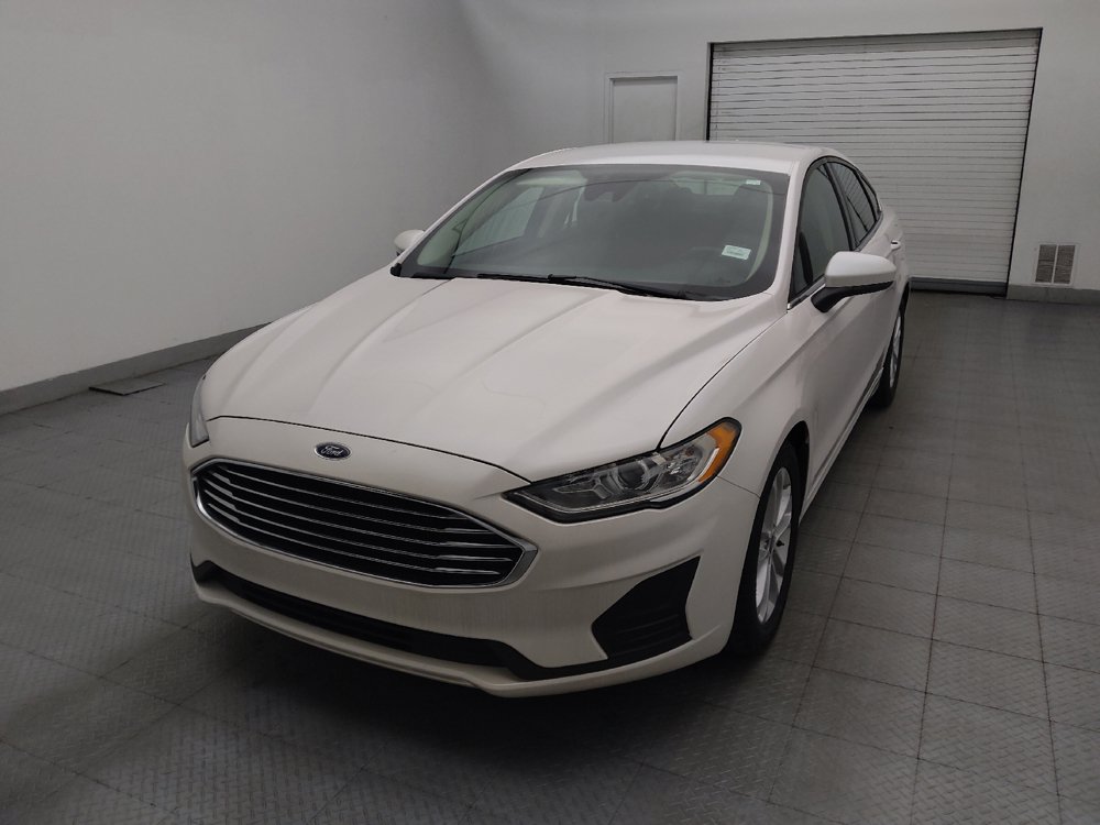 Used 2020 Ford Fusion SE FWD image 15