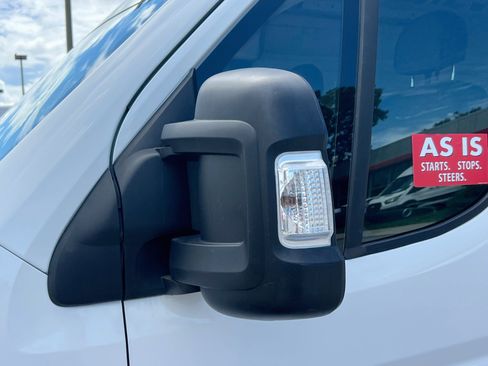 Used 2025 RAM ProMaster 2500 w/ Convenience Group FWD image 12