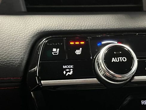 New 2025 Honda Pilot Black Edition image 22