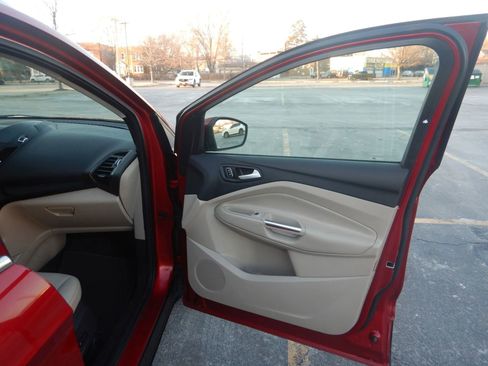 Used 2017 Ford Escape Titanium w/ Equipment Group 301A image 18