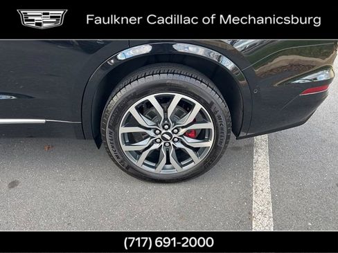 Certified 2023 Cadillac XT6 Sport w/ Technology Package image 28