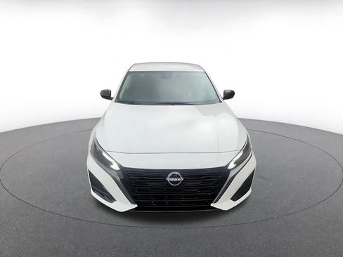 Used 2026 Nissan Altima 2.5 SV FWD image 5
