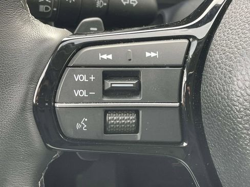 Used 2023 Honda Civic Touring image 10