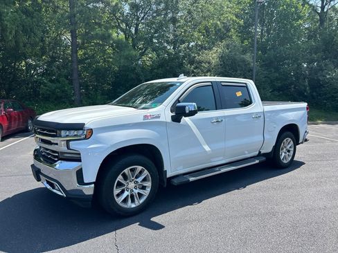 Used 2019 Chevrolet Silverado 1500 LTZ w/ LTZ Plus Package AWD/4WD image 8