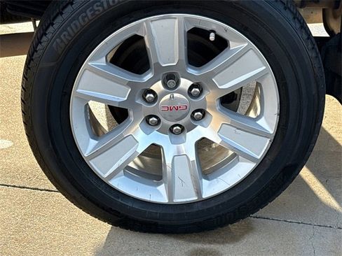 Used 2017 GMC Sierra 1500 SLE w/ Texas SLE Value Package image 9