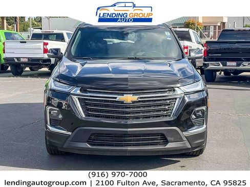 Used 2023 Chevrolet Traverse LT FWD image 6