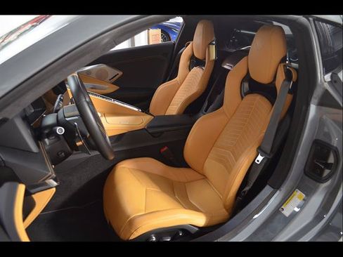 Used 2024 Chevrolet Corvette Stingray Premium Cpe w/ 3LT RWD image 10