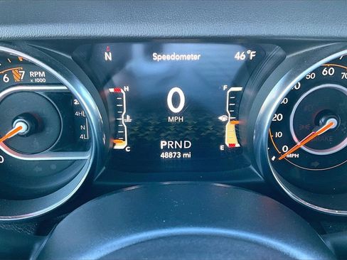 Used 2020 Jeep Wrangler Unlimited Sahara image 17