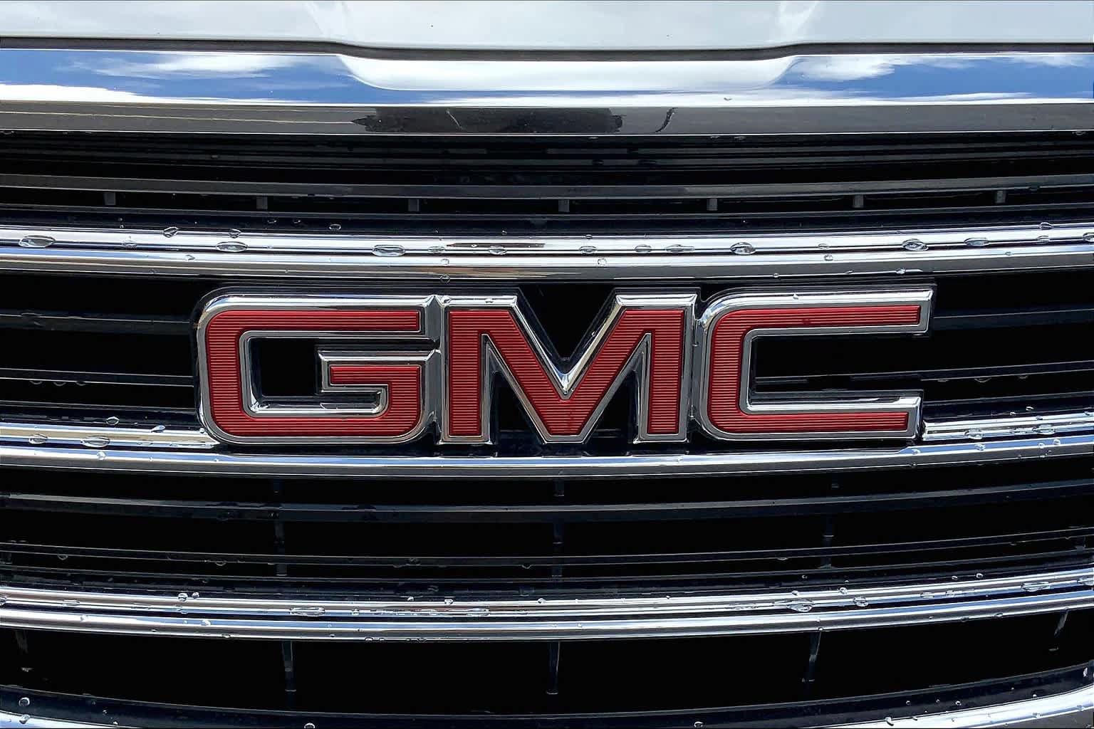 Used 2018 GMC Terrain SLT AWD/4WD image 30