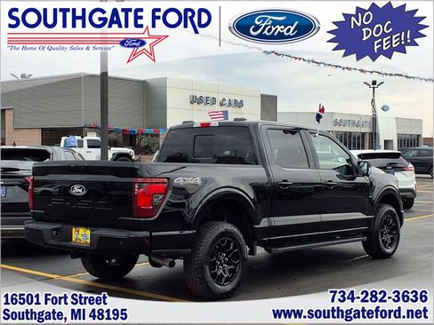 Used 2025 Ford F150 XLT w/ Equipment Group 302A MID image 2
