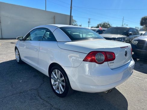 Used 2010 Volkswagen Eos Komfort image 5