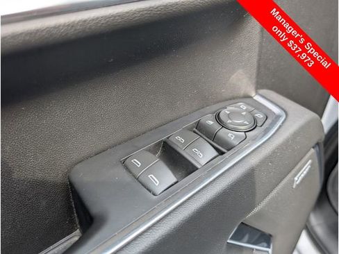 Used 2022 GMC Sierra 1500 SLT w/ SLT Premium Package image 19
