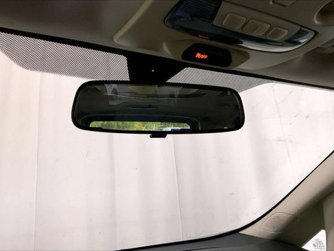 Used 2020 Ford EcoSport SE w/ SE Convenience Package FWD image 14