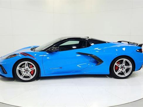 Used 2023 Chevrolet Corvette Stingray Preferred Conv w/ Z51 Performance Package image 5