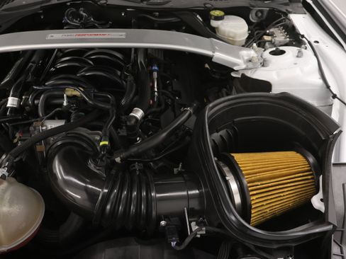 Used 2018 Ford Mustang Shelby GT350 w/ Electronics Package image 17