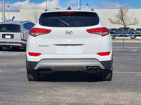 Used 2018 Hyundai Tucson Value w/ Cargo Package image 5