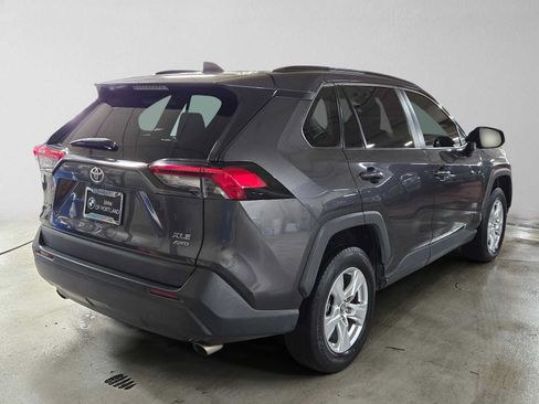 Used 2019 Toyota RAV4 XLE w/ All Weather Liner Package AWD/4WD image 3