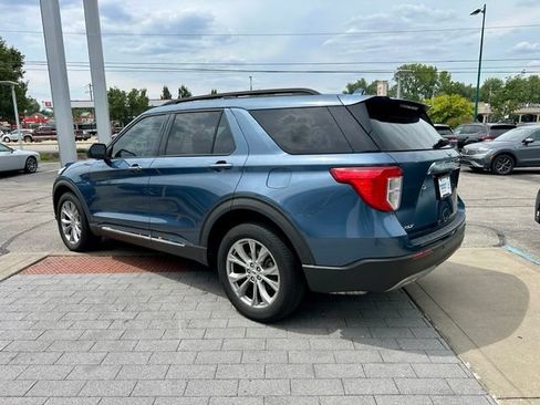 Used 2020 Ford Explorer XLT w/ Equipment Group 202A AWD/4WD image 5