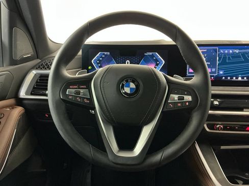 Certified 2024 BMW X5 xDrive40i w/ Premium Package AWD/4WD image 16