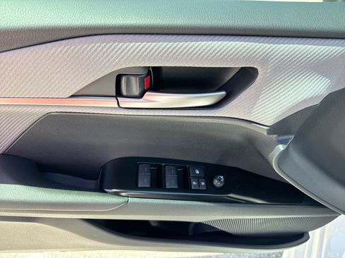 Certified 2026 Toyota Camry SE image 15