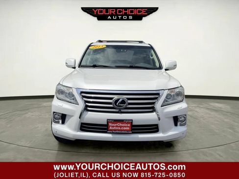Used 2013 Lexus LX 570 4WD w/ Luxury Pkg image 3