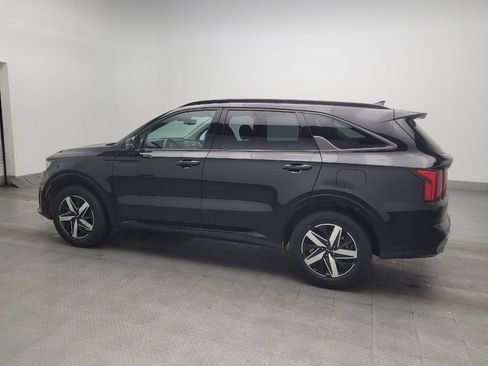 Used 2022 Kia Sorento S w/ Panoramic Sunroof Package FWD image 3