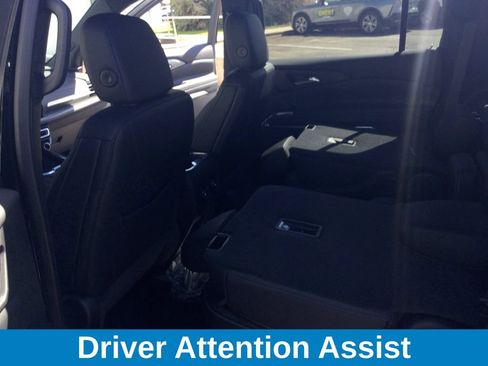 New 2025 Chevrolet Traverse LT w/ Enhanced Driving Package image 12