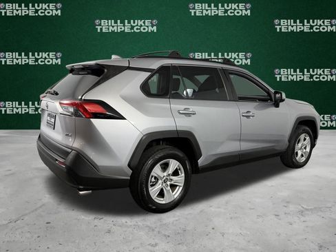 Used 2020 Toyota RAV4 XLE w/ Convenience Package image 5