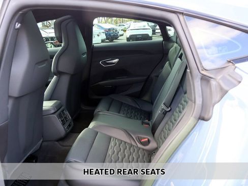 Used 2023 Audi e-tron GT Premium Plus w/ Performance Package image 10