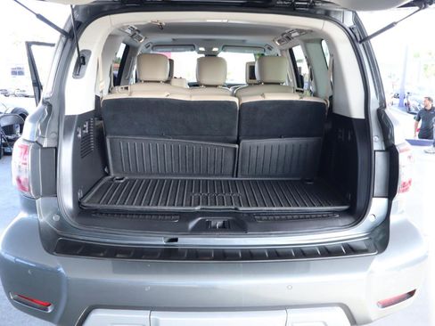 Used 2017 Nissan Armada Platinum RWD image 33